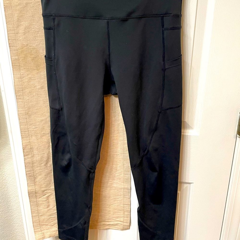 Zyia light n tight leggings